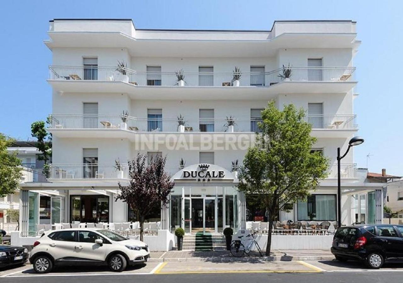 Hotel Ducale Cattolica Exterior photo